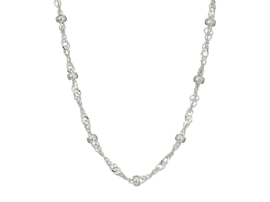 A siler necklace