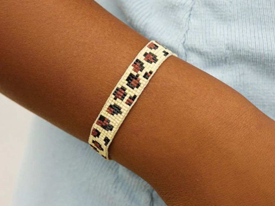 Pura Vida Protect Wildlife Seed Bead Bracelet on wrist