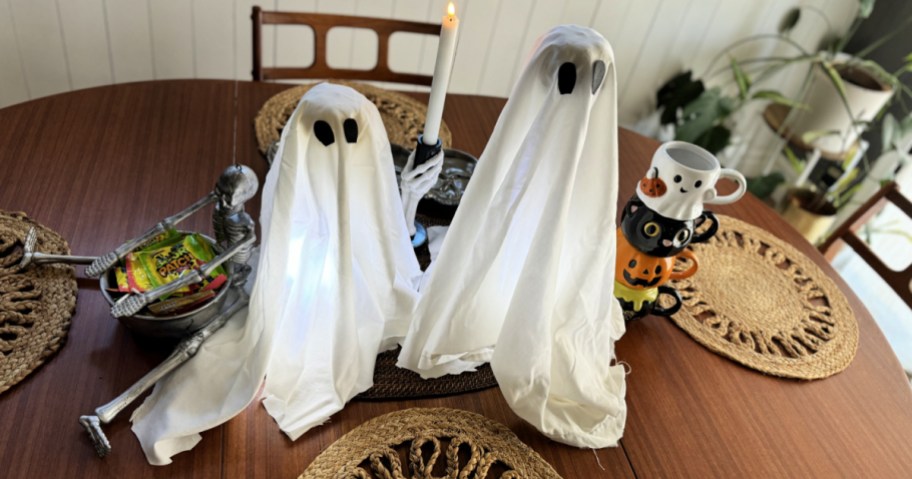 diy-dollar-tree-toilet-brush-ghosts-1.jpg